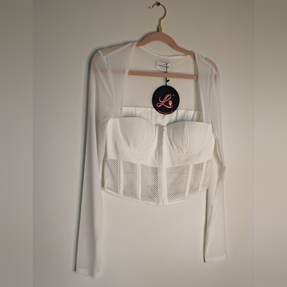 Eye Catching White Mesh Long Sleeve Statement Top - Picture 4 of 10